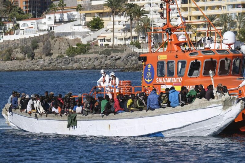 Rescatan un cayuco con 57 migrantes cerca de Arguineguín, en Gran Canaria