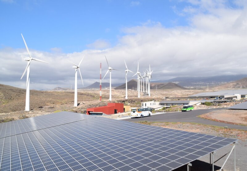 El Cabildo de Tenerife apuesta por los sistemas de energía renovables con la OTC