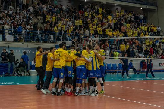 El Unicaja Almería y el CV Guaguas se enfrentarán en la final de la Copa del Rey