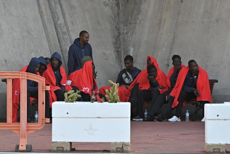 Imagen archivo migrantes atendidos en El Hierro. Foto de EFE