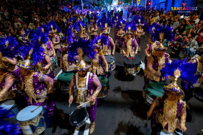 El Carnaval de Santa Cruz de Tenerife salió a la calle con la Cabalgata Anunciadora