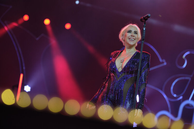 Mónica Naranjo cantó temas como 'Sobreviviré'