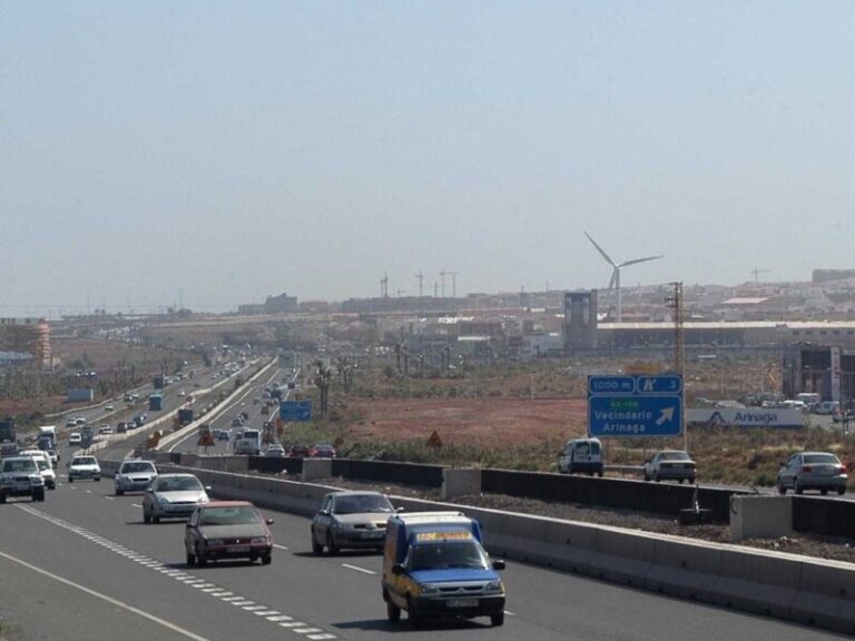 Detienen a un hombre por simular el robo de su vehículo tras sufrir un accidente en Gran Canaria