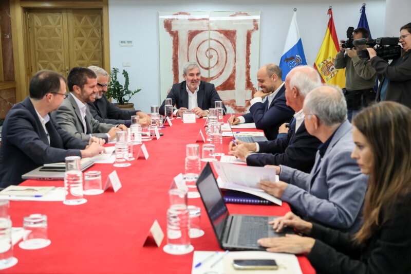 La ULPGC y la ULL crearán el Laboratorio de la Sostenibilidad de Canarias