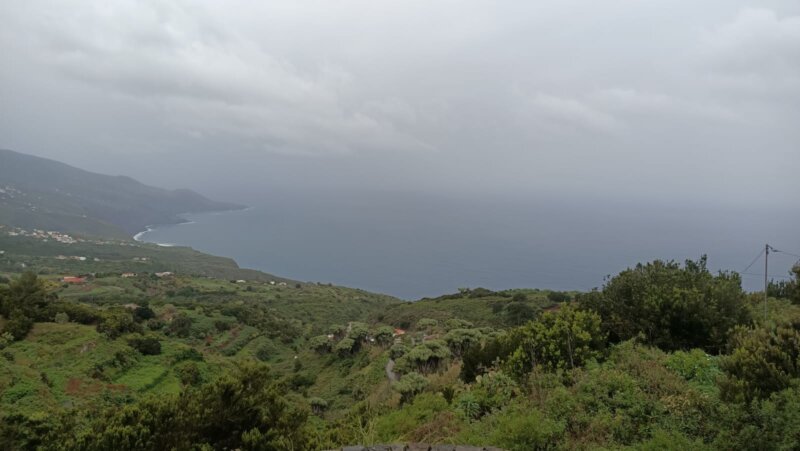 Las lluvias se concentran sobre todo en La Palma en la primeras horas de este domingo como consecuencia de la DANA