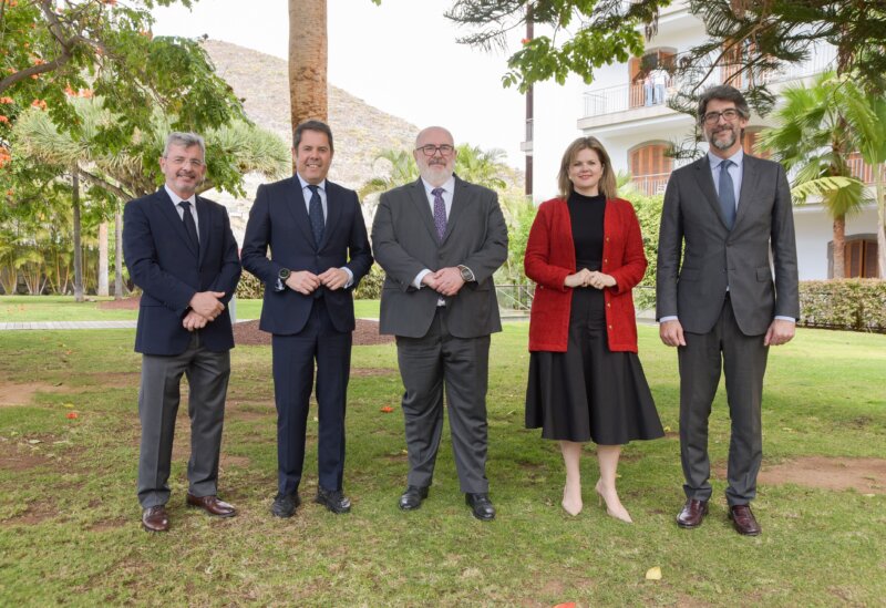 Reunión entre CEPYME y CEOE Tenerife con la eficiencia, seguridad jurídica y competitividad como ejes