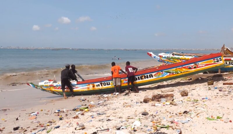 Cayuco - Fotogramas del documental 'Senegal, tierra de oportunidades'
