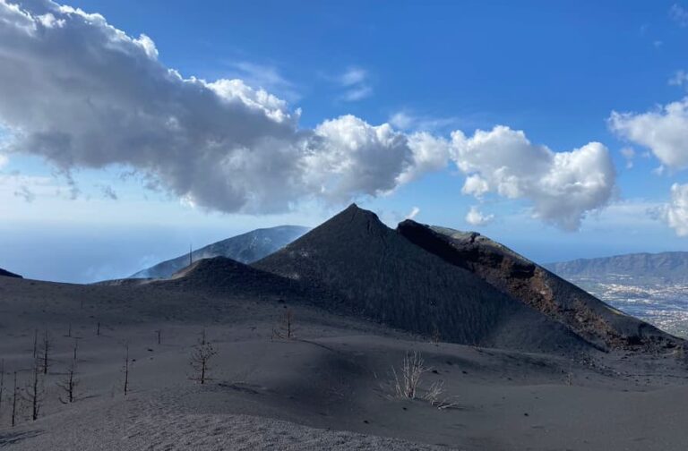El nuevo volcán de La Palma se llama oficialmente ‘Tajogaite’
