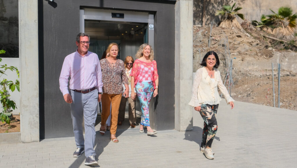 Abre al público el ascensor que mejora la movilidad en el Cono Sur, en Las Palmas de Gran Canaria 