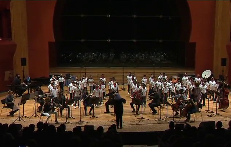 La Orquesta Universitaria Maestro Valle de la ULPGC ofrece un concierto benéfico en el Alfredo Kraus