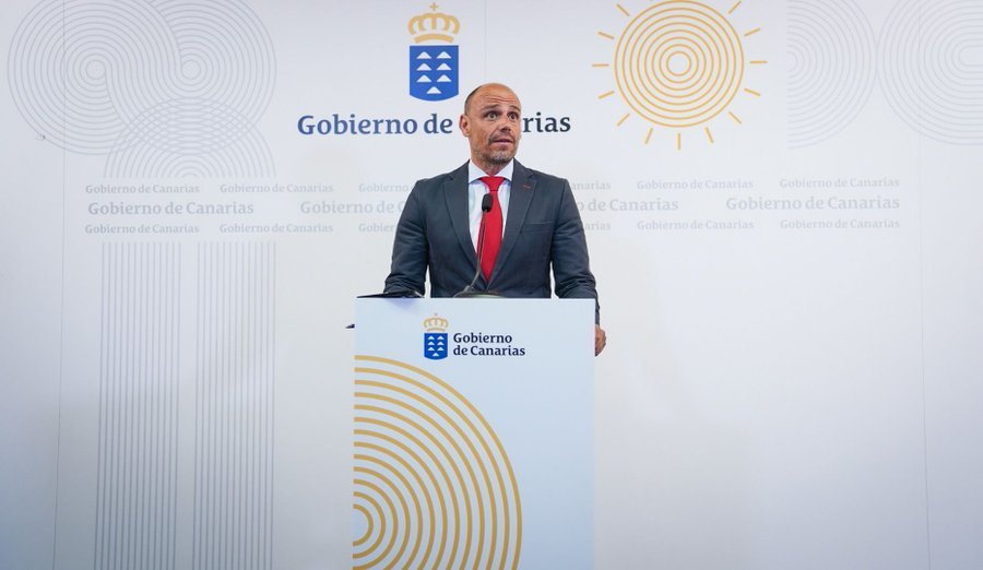 El Gobierno emite un Informa desfavorable de la iniciativa popular de la Ley Turística. Imagen: Alfonso Cabello, portavoz del Gobierno de Canarias. Presidencia del Gobierno