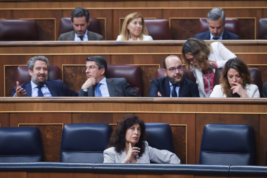 El Congreso rechaza la ley del PSOE contra el proxenetismo