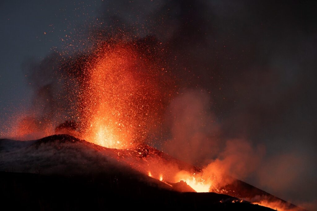 Un estudio al Tajogaite abre nuevos caminos para pronosticar la duración de las erupciones