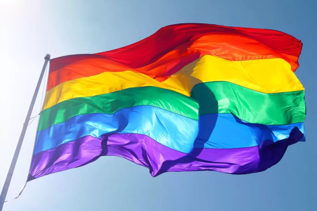 Este 17 de mayo se celebra el Día contra Homofobia, Transfobia y Bifobia. Por un mundo en el que se pueda ser y amar en libertad, y sin miedo