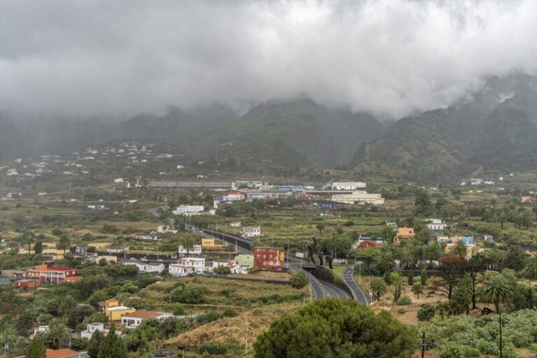 Domingo pasado por agua por muchos rincones de Canarias