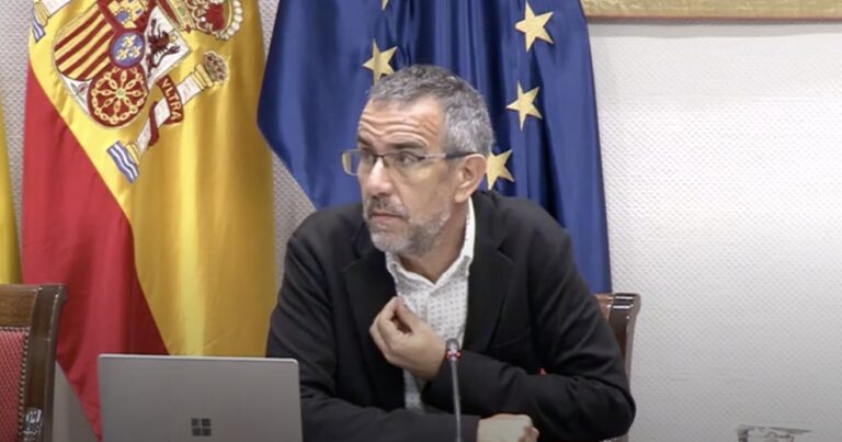 Profesor recomienda formación, promover turismo intensivo y contener la ocupación costera