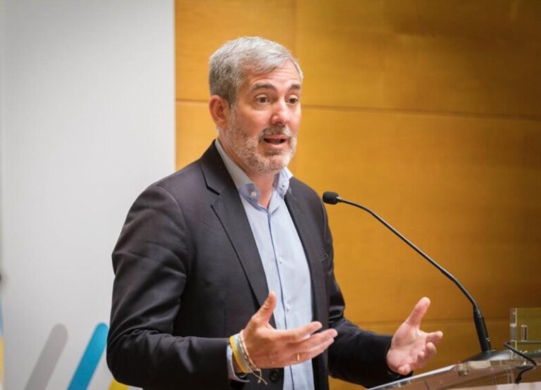 Clavijo señala que Canarias se ha situado como punto de referencia nacional en videojuegos