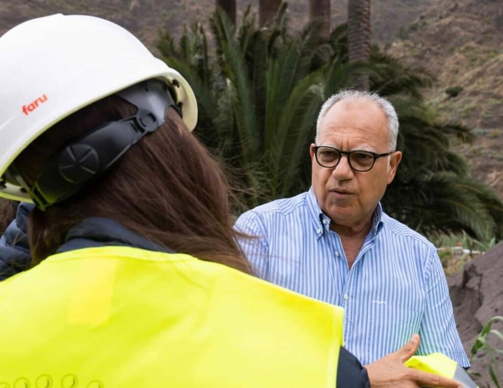 La Gomera intensifica el operativo de mantenimiento y conservación de carreteras 