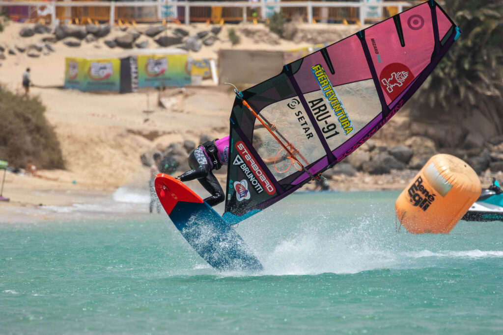 Fuerteventura se convierte en epicentro mundial del windsurf