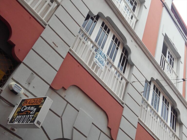 Santa Cruz de Tenerife, provincia en la que más sube el precio de la vivienda en febrero