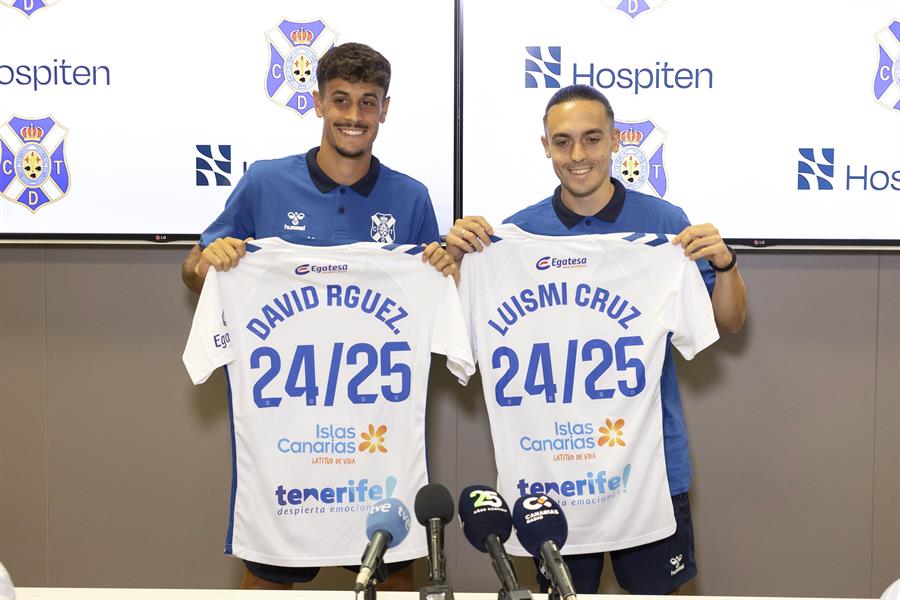 El Club Deportivo Tenerife presenta a David Rodríguez y Luismi Cruz