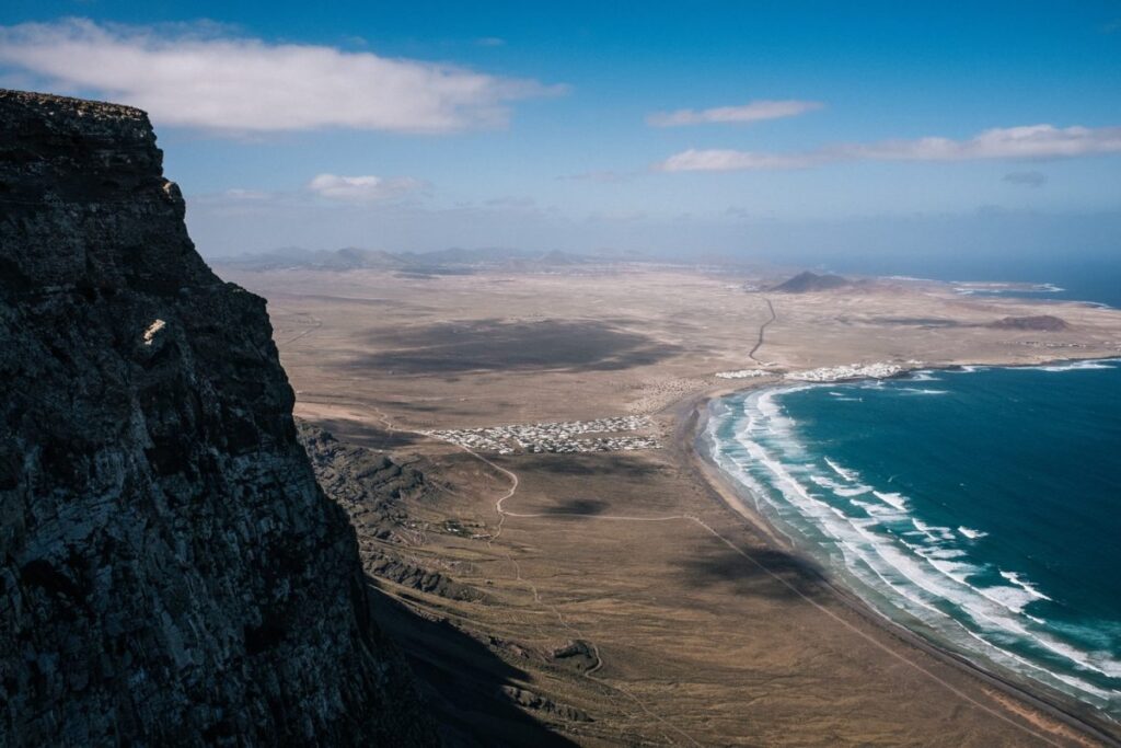 La captación de niebla, una apuesta a futuro en Canarias