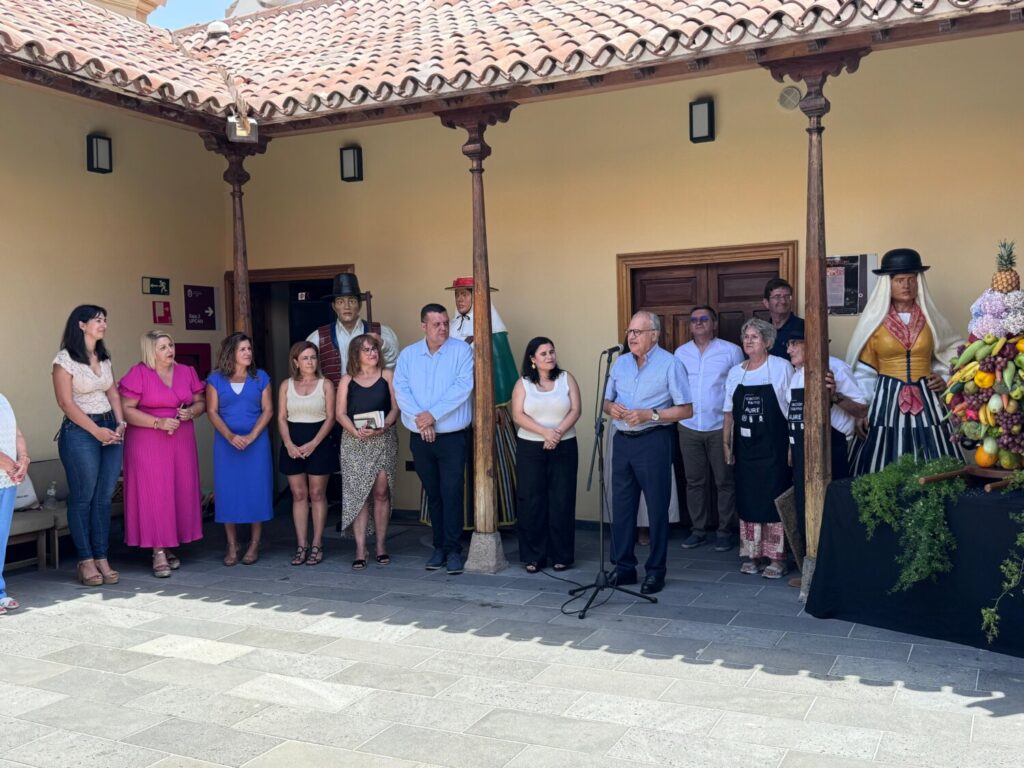 La Gomera y Candelaria refuerzan sus lazos con la artesanía y la cultura como protagonistas