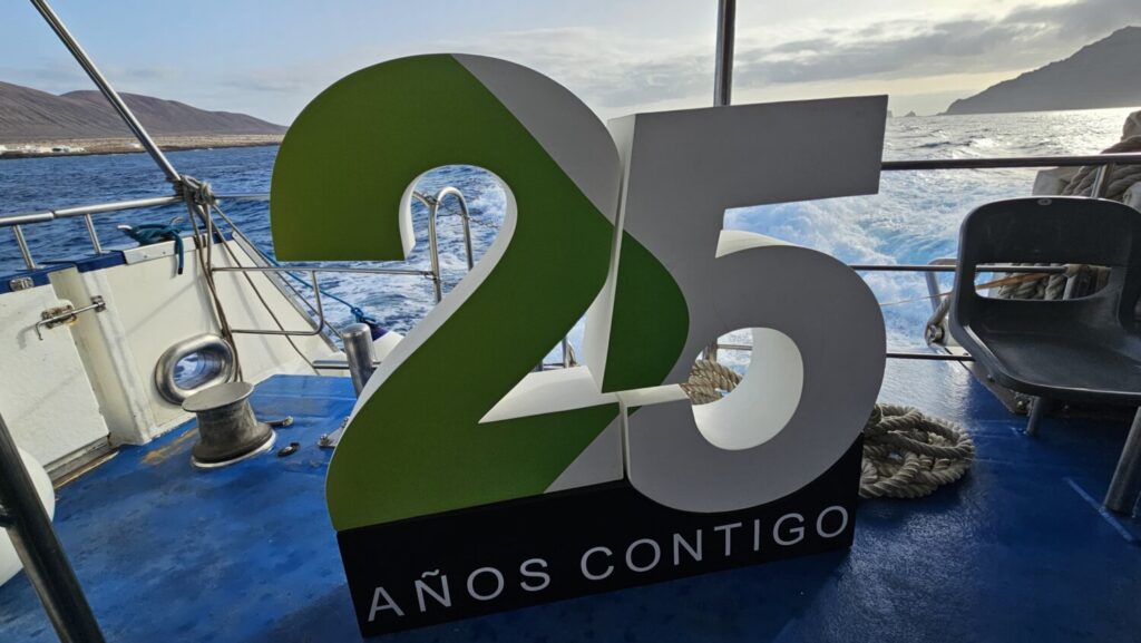 25 aniversario TV Canaria. Barco rumbo a La Graciosa