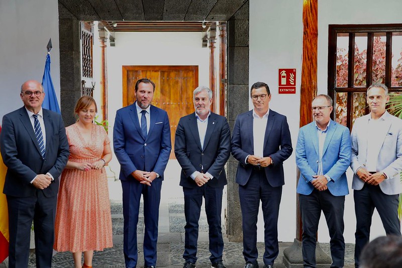 Imágenes de la visita del ministro Óscar Puente a la carretera de La Costa en La Palma. Foto Gobierno de Canarias 