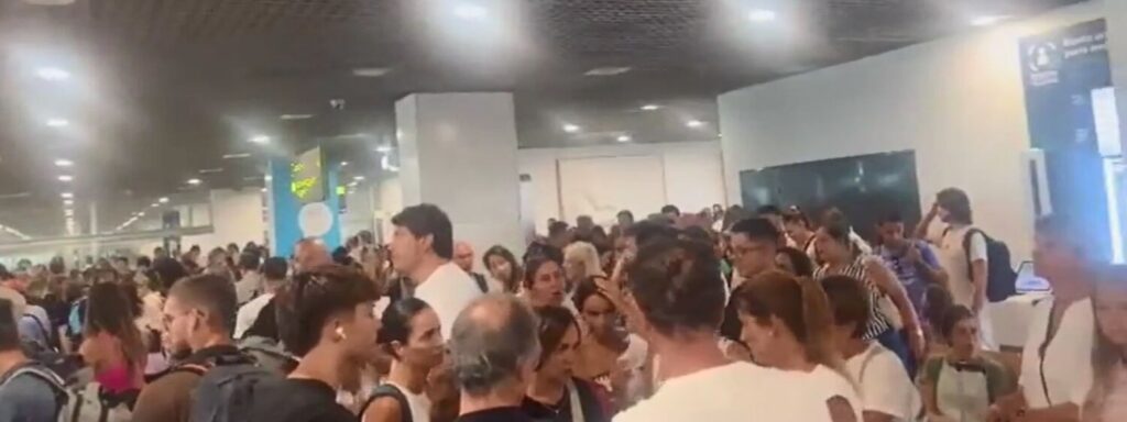 Quejas por las cancelaciones de vuelos en Funchal