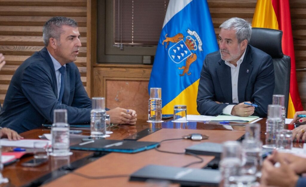 Canarias denuncia presiones del Estado a las ONG de El Hierro. Imagen: Reunión del Consejo de Gobierno de este lunes, 2 de septiembre. Presidencia del Gobierno