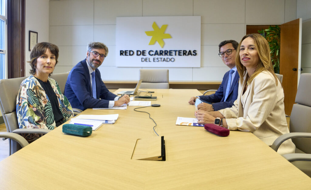 Reunión convenio carreteras