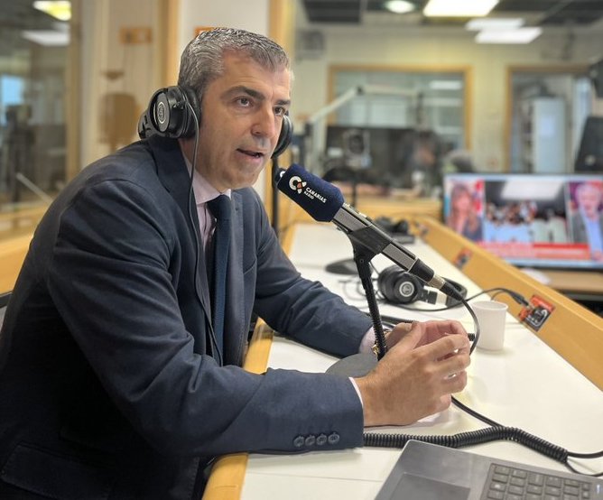 Manuel Domínguez, vicepresidente de Canarias, en La Radio Canaria. Imagen La Radio Canaria