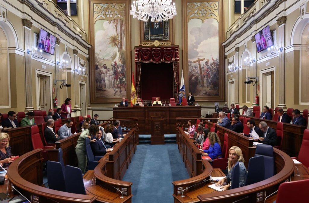 Parlamento Canarias