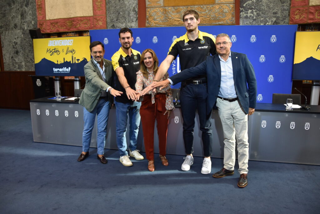 La Laguna Tenerife presenta a Lluís Costa y Kostas Kostadinov