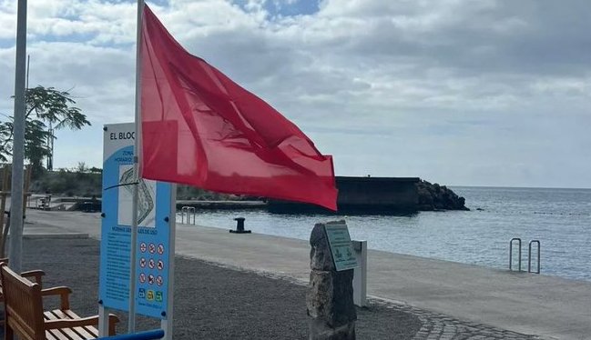 Se prohíbe el baño por contaminación en Los Charcos de Santa Cruz de Tenerife