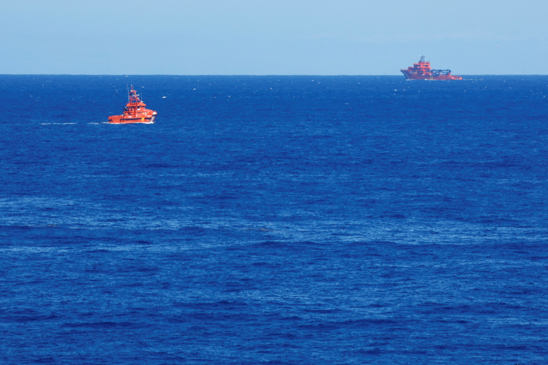 50 personas han fallecido en un cayuco que se dirigía a Canarias