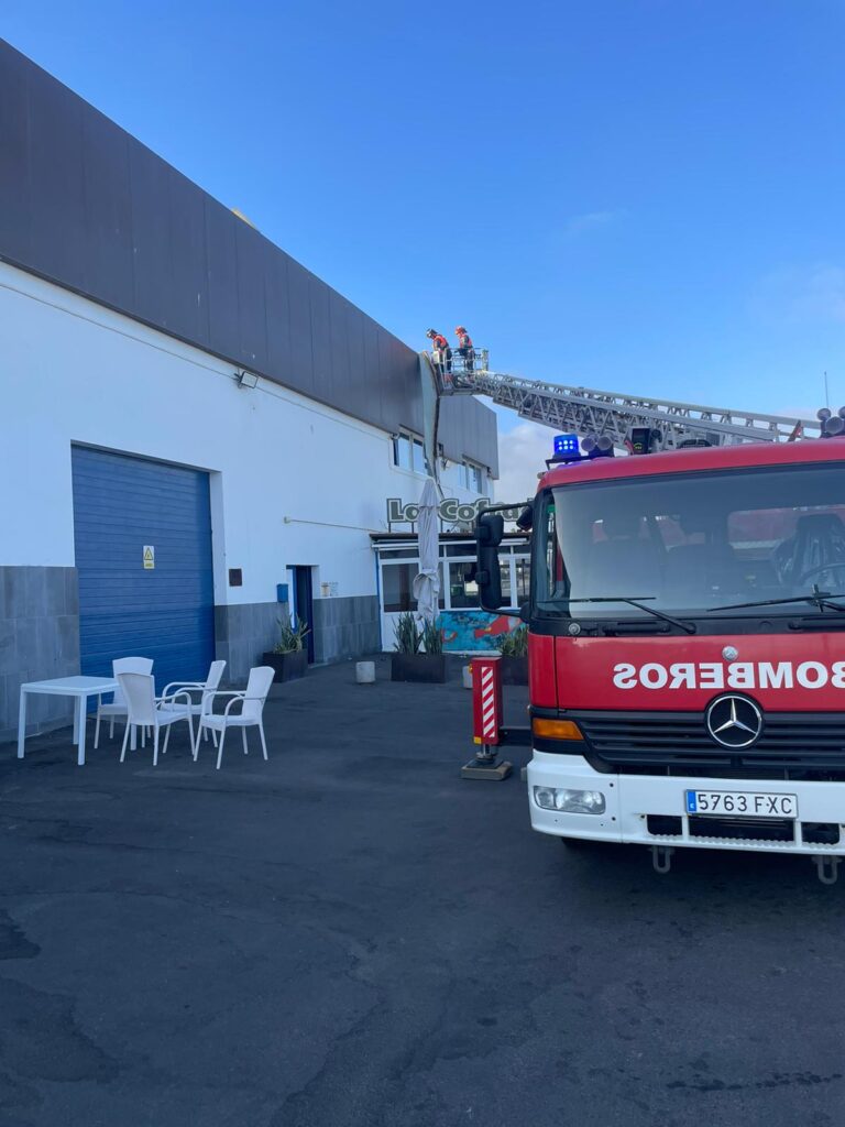 El viento provoca varias incidencias en Canarias