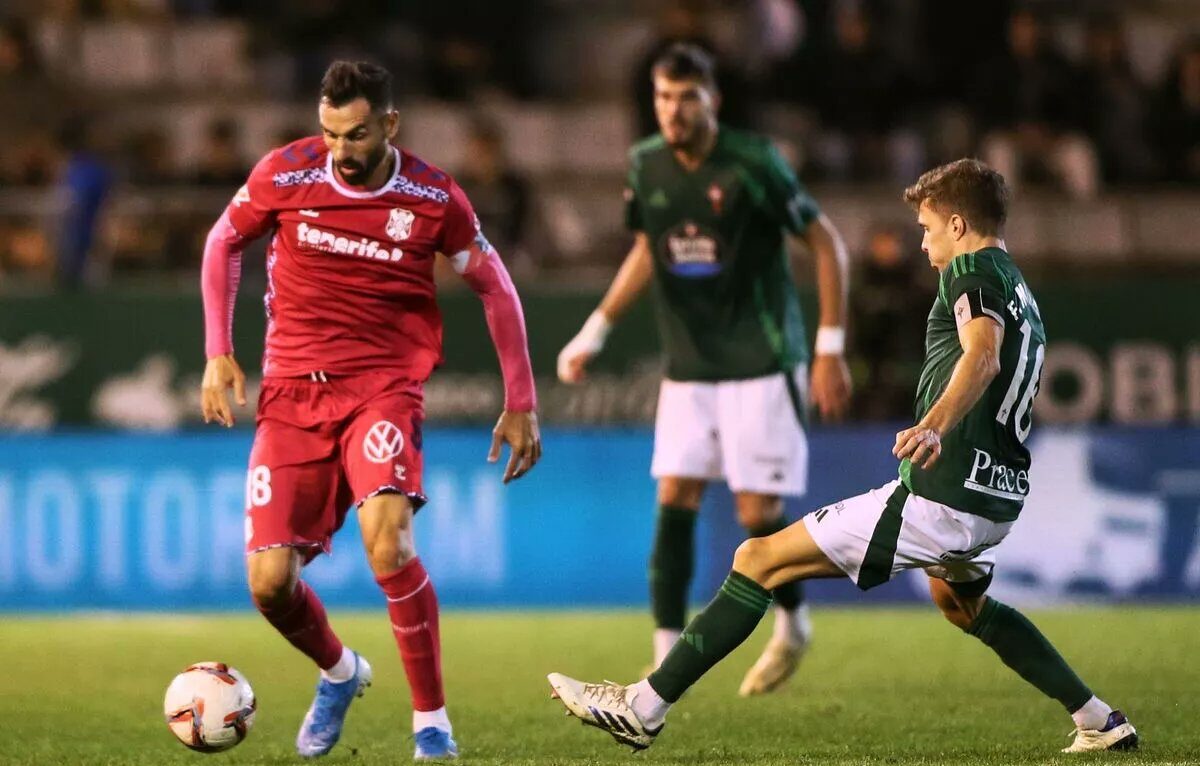 Enric Gallego autor del único tanto del CD Tenerife frente al Ferrol / LaLiga