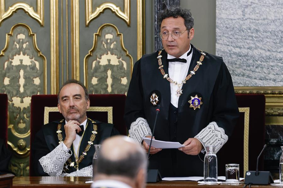 El fiscal general del Estado, Álvaro García Ortiz (d). Imagen EFE