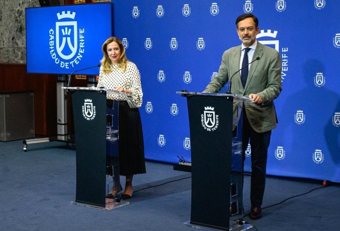 Rosa Dávila, presidenta del Cabildo de Tenerife, y Lope Afonso, vicepresidente de la institución insular. Imagen Cabildo de Tenerife