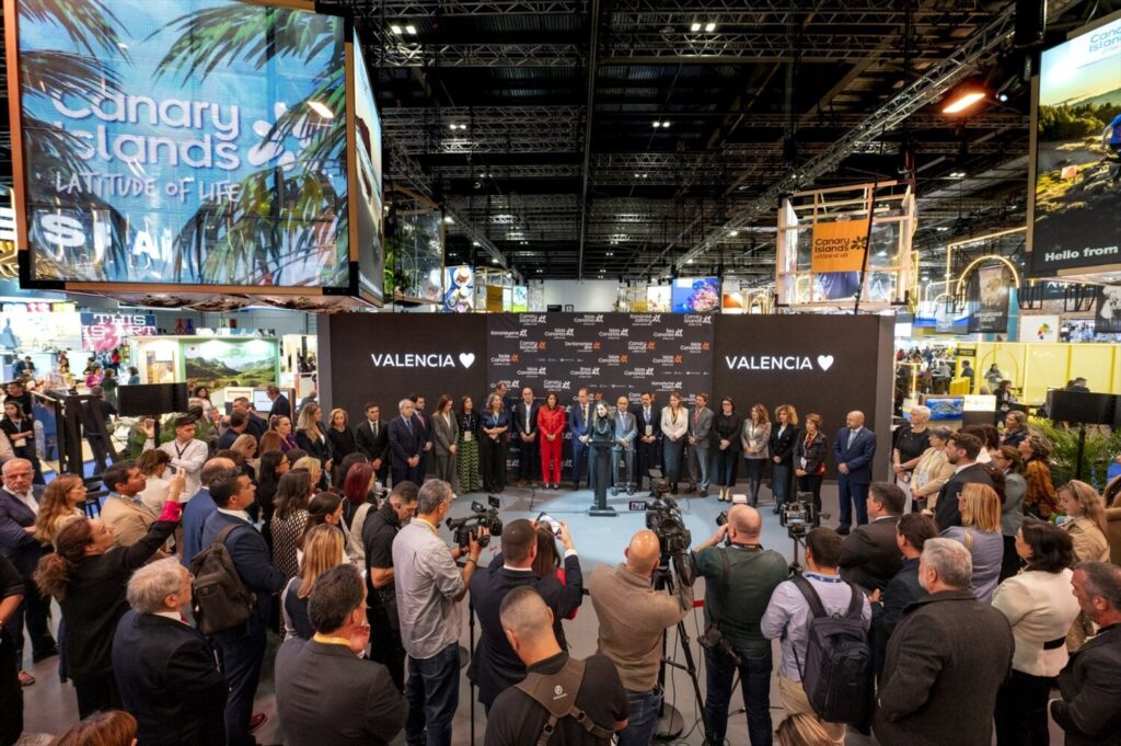 Canarias presente un año más en la World Travel Market. La consejera de Turismo y Empleo del Gobierno de Canarias, Jéssica de León, durante la inauguración del stand de las islas en la 45ª edición de la World Travel Market (WTM)/ GOBIERNO DE CANARIAS/NACHO GONZALEZ.