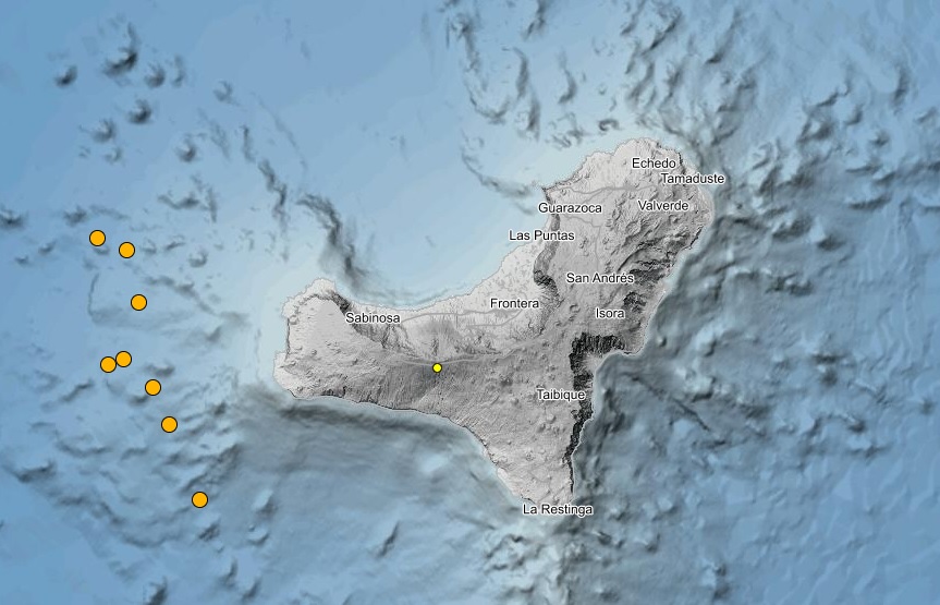 Mapa de El Hierro con los puntos donde se han registrado los últimos movimientos sísmicos en la isla