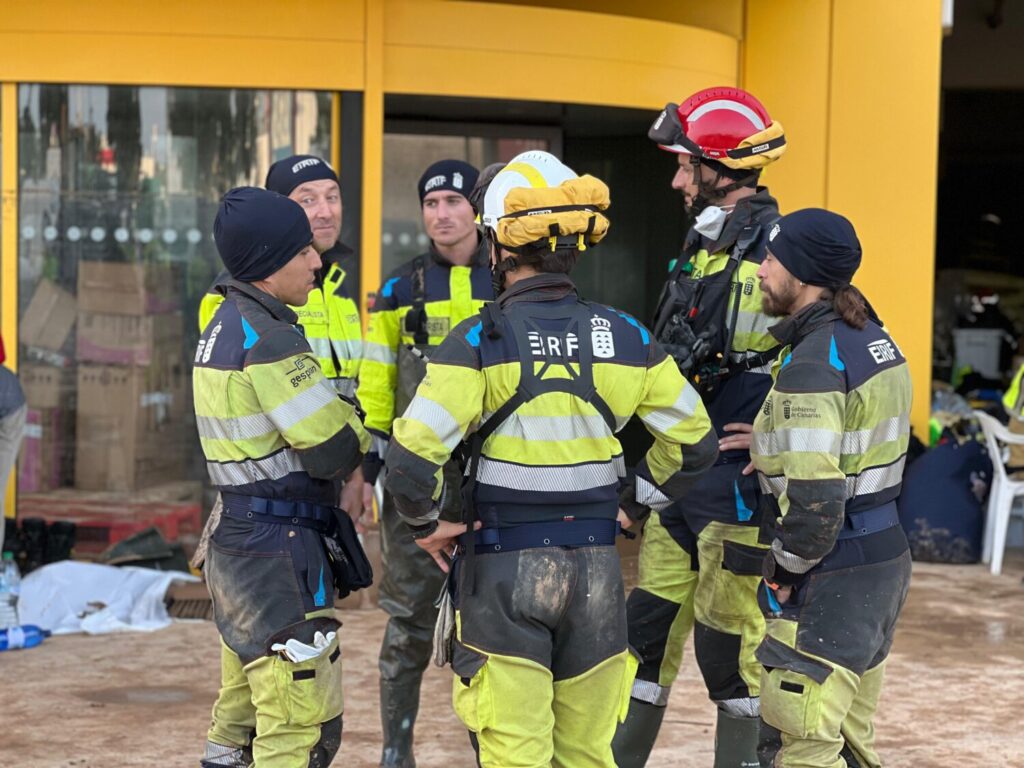 Miembros de la EIRIF se han desplazado en el equipo de emergencias de Canarias / 112 Canarias