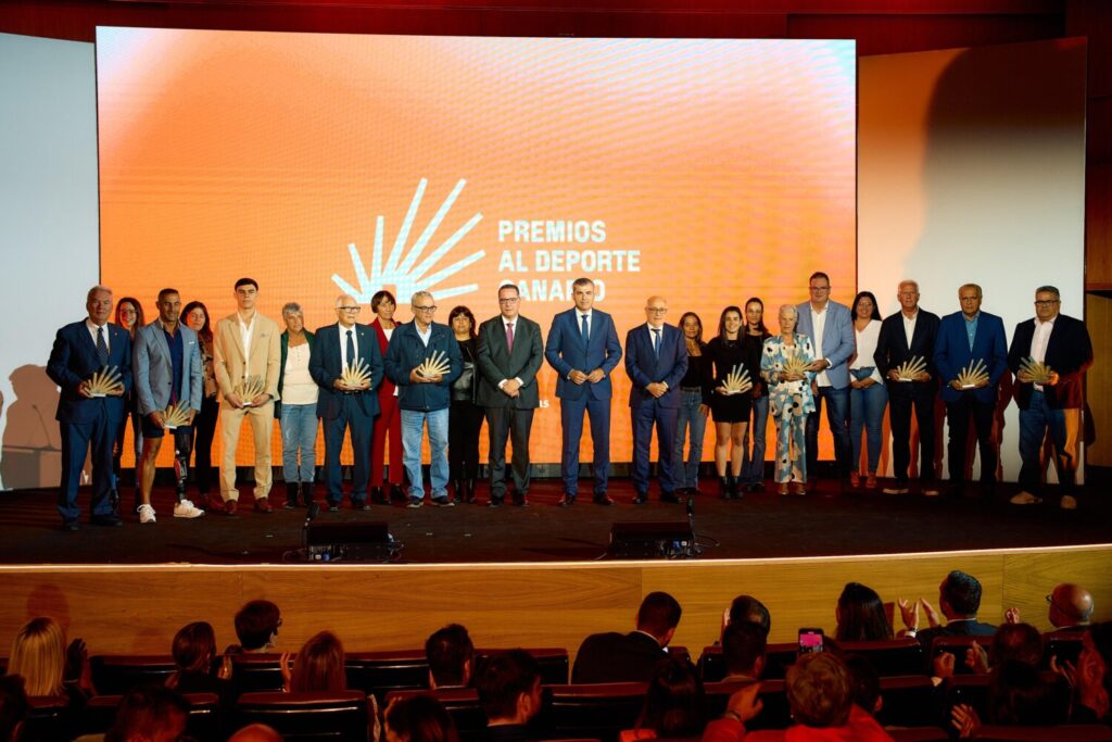 Algunos de los galardonados en los Premios al Deporte Canario que ha celebrado su primera edición / Gobierno de Canarias 