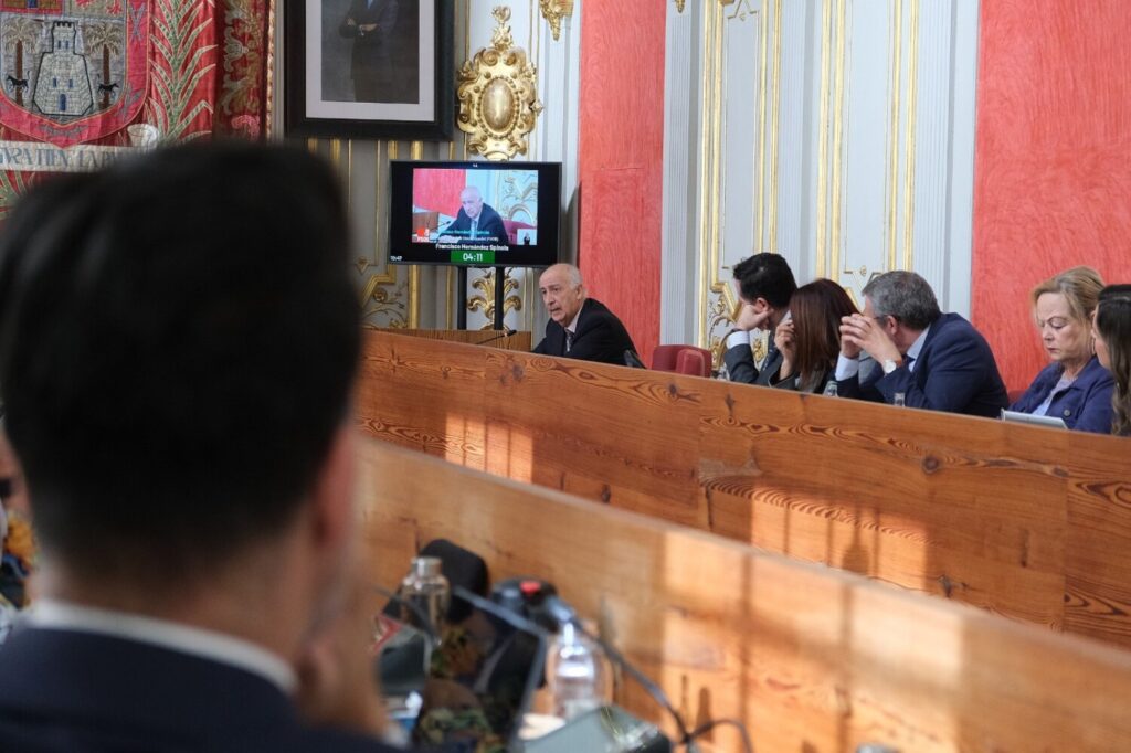 Las Palmas de Gran Canaria termina el año con buena salud financiera. El concejal de Presidencia, Hacienda, Modernización y Recursos Humanos, Francisco Hernández Spínola/ Cabildo de Gran Canaria.