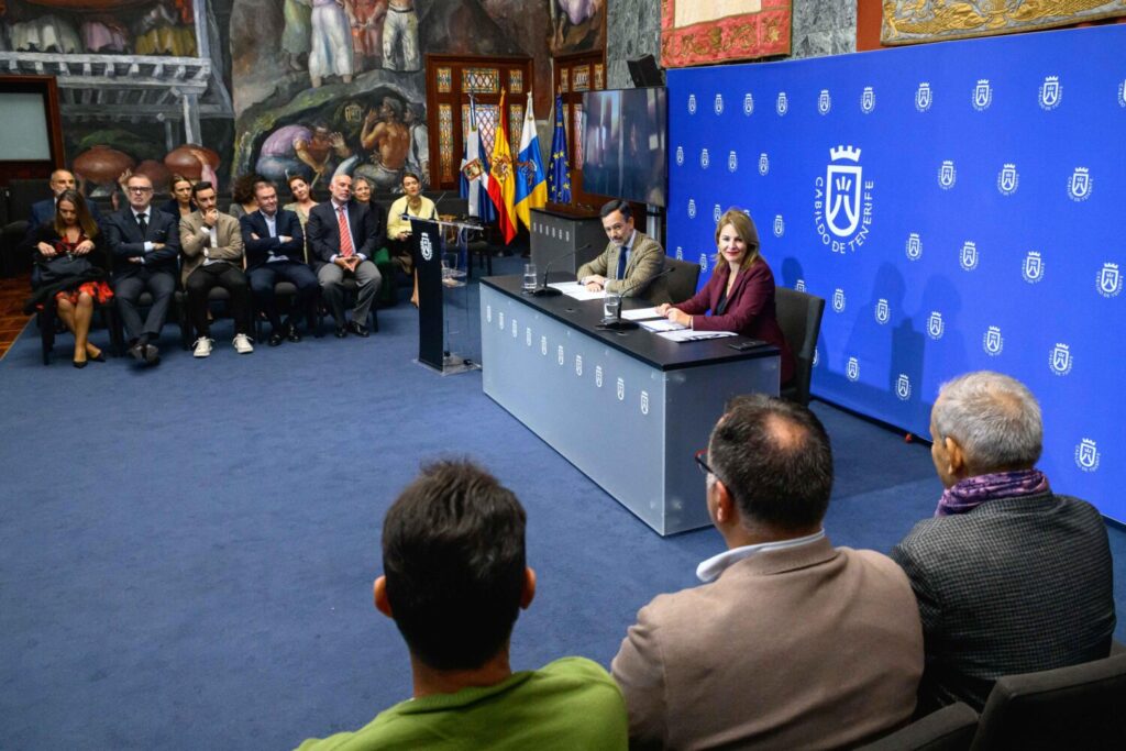 Entrega de los Premios de Buenas Prácticas de Gestión para un Desarrollo Sostenible/ Cabildo de Tenerife.