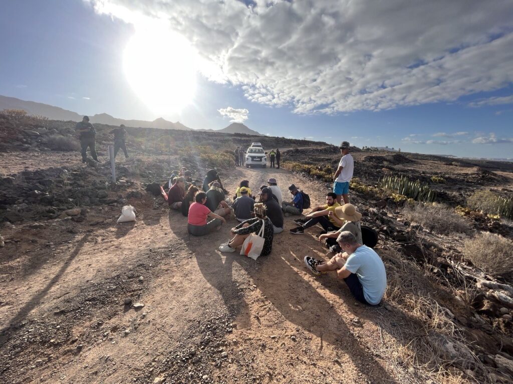 Salvar La Tejita denuncia la reanudación de las obras de 'Cuna del Alma'. (ARCHIVO) Activistas en la zona de donde se promueve la urbanización 'Cuna del Alma' PLATAFORMA SALVAR EL PUERTITO.