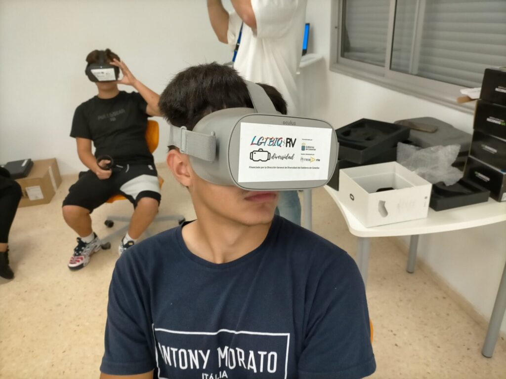 Un proyecto pionero en Gran Canaria utiliza la realidad virtual abordar la inclusión en las aulas