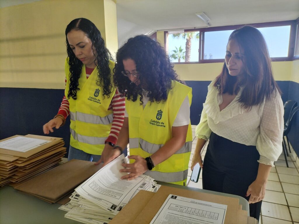 El Cabildo de Gran Canaria culmina su proceso de estabilización. Margarita González durante los exámenes de estabilización de 403 empleados de la plantilla de trabajadores públicos del Cabildo de Gran Canaria/ Cabildo de Gran Canaria.